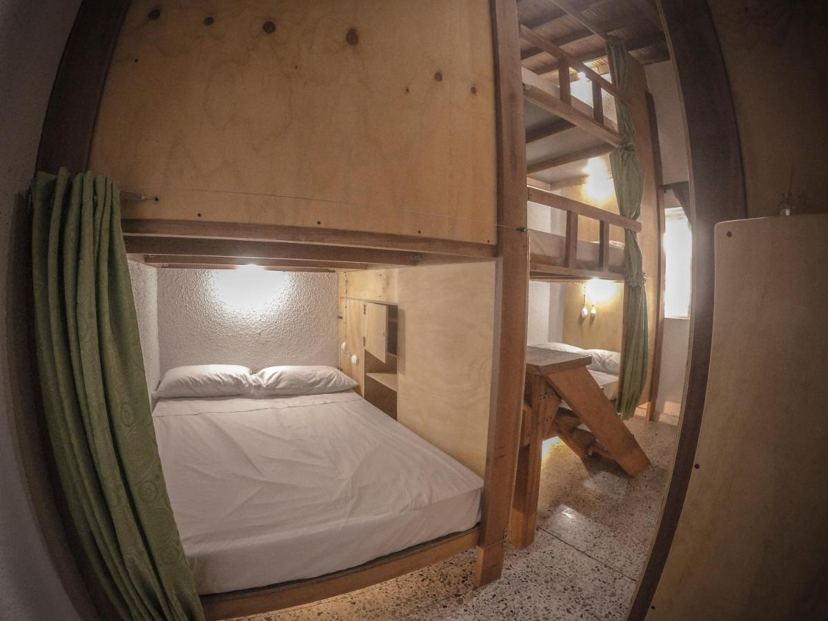 Al Bosque Hostel & Glamping ซานตาเอเลนา ภายนอก รูปภาพ