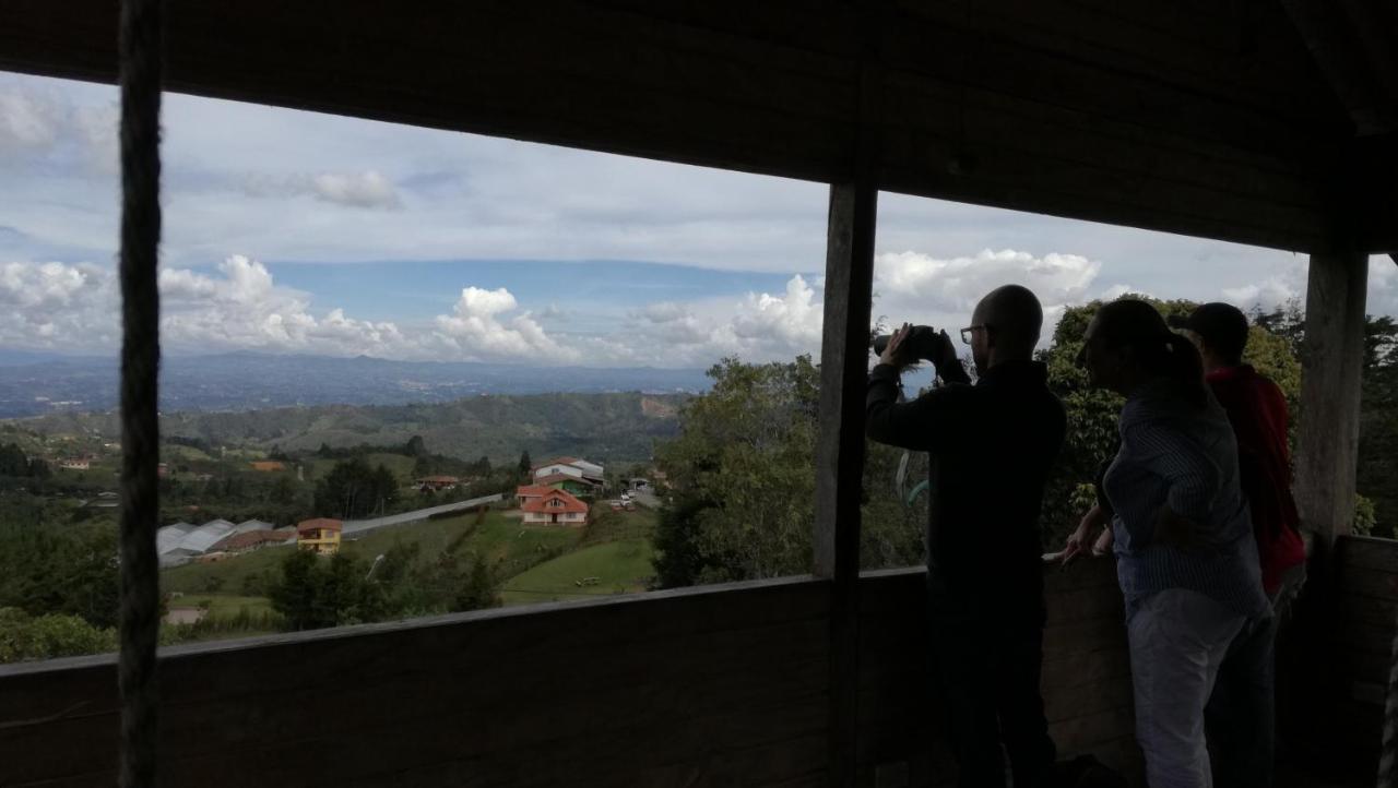 Al Bosque Hostel & Glamping ซานตาเอเลนา ภายนอก รูปภาพ